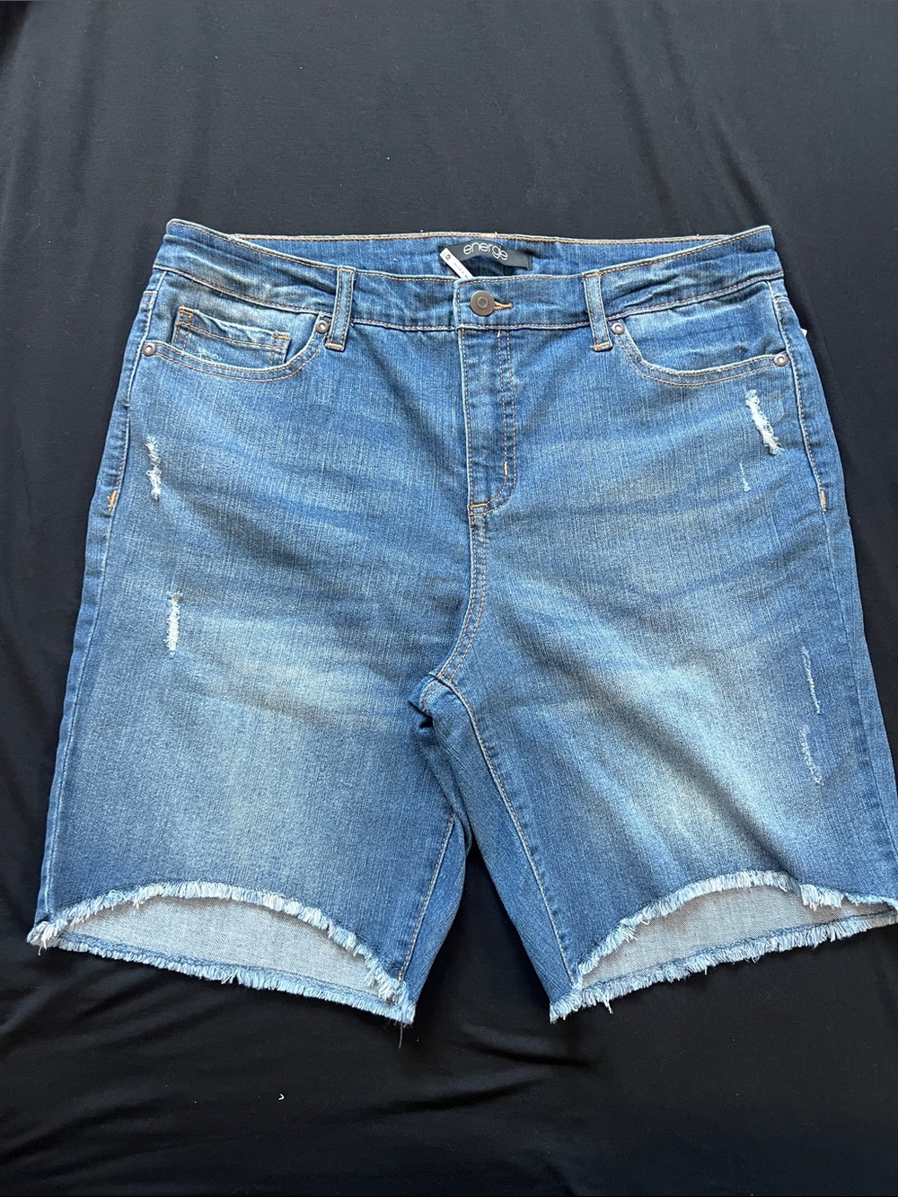 Energie women’s jeans shorts. Size 15, color Mid wash